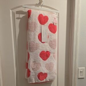 Cupcakes And Cashmere Pink Hearts Throw Blanket 50"x60"